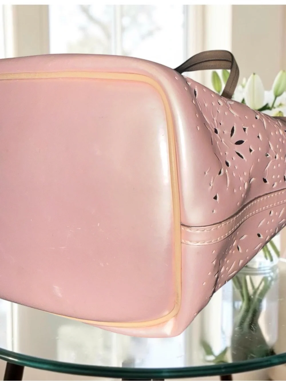 4 piece Coach Market Tote 3-Piece Set - Pearly Pink Laser Cut Perforated Leather - Picture 13 of 16